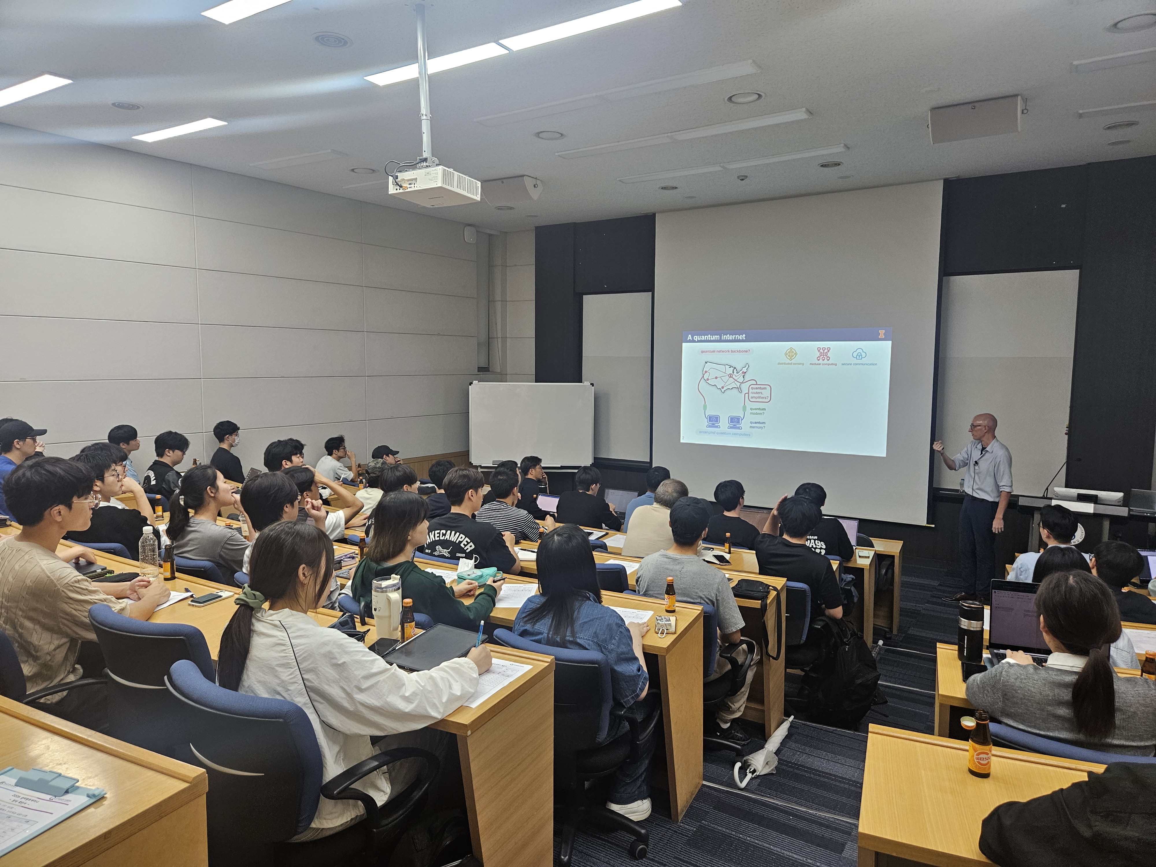 양자정보연구지원센터 2025 제7회 양자정보세미나(연사 : Chris Anderson 교수)_25.9...